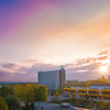 Sonnenuntergang über den Gebäuden des Campus Nord der TU Dortmund.